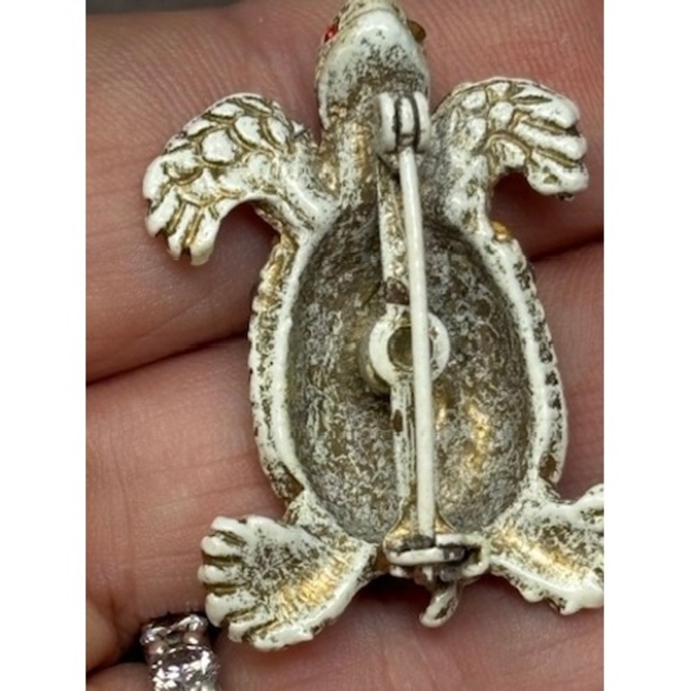 Vtg Turtle Brooch Multi-Color Rhinestone Enamel Animal Pin - Picture 6 of 7
